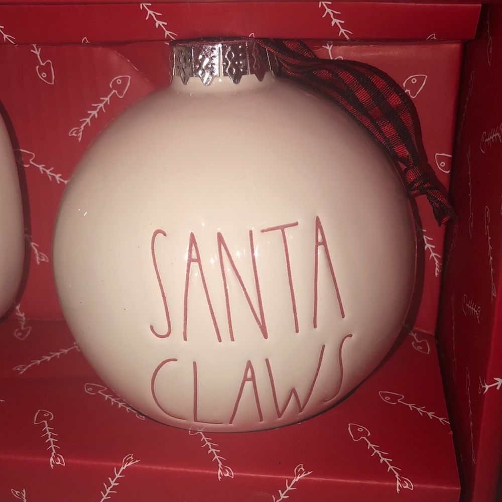 RAE DUNN MERRY CATMAS ๐พ & SANTA CLAWS ๐พ set - Picture 3 of 4